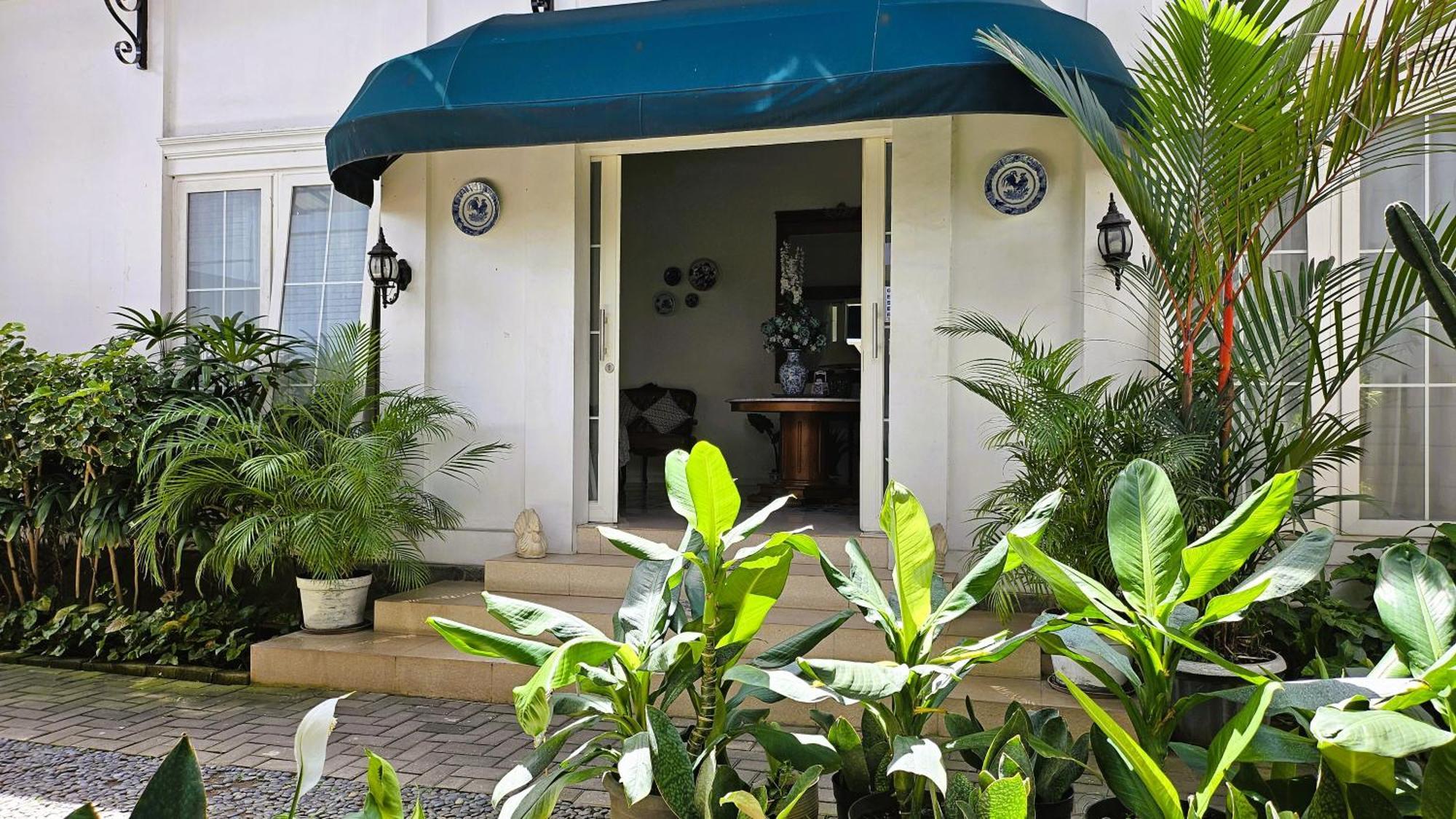 Surokarsan 9 House Yogyakarta Ξενοδοχείο Δωμάτιο φωτογραφία